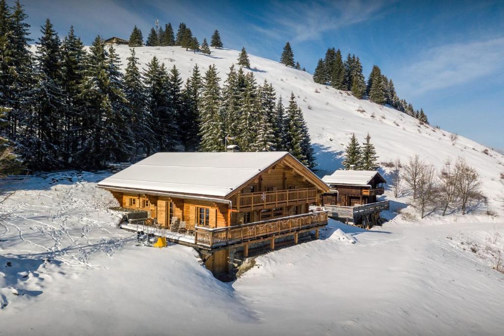 Chalet Sisar - OVO Network