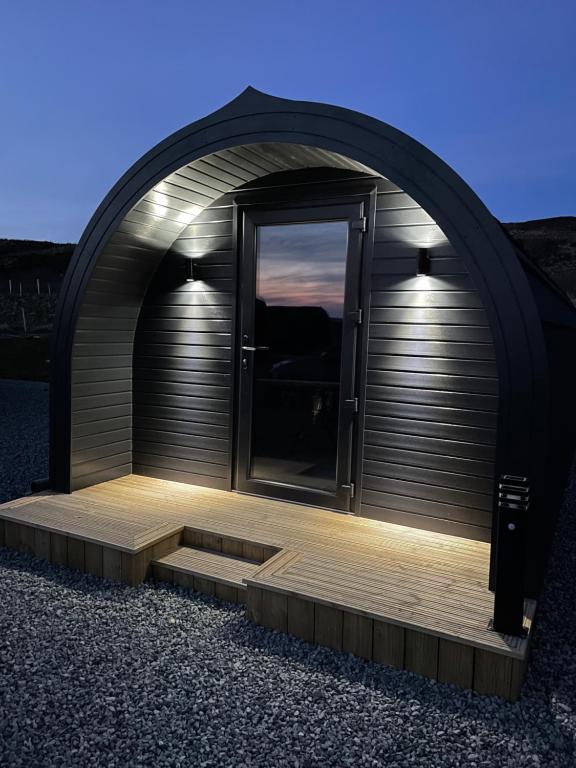 Allt Yelkie Pod Coig, Luxury Glamping Earlish