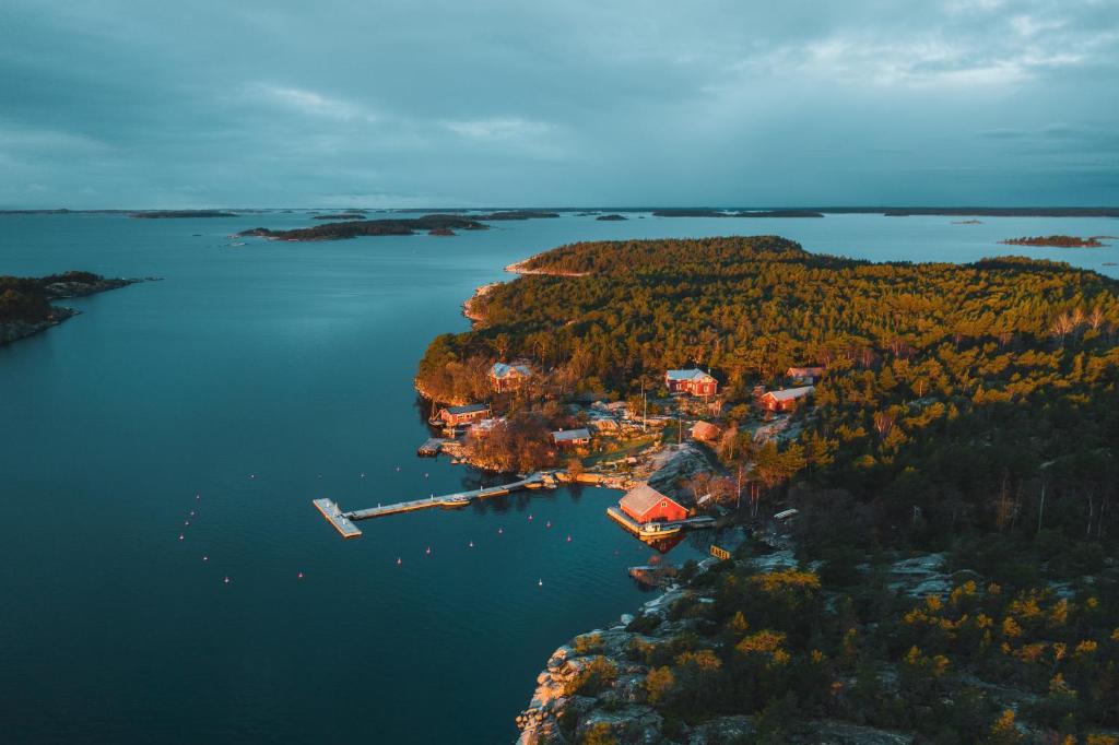 Brännskär Cottages & Glamping