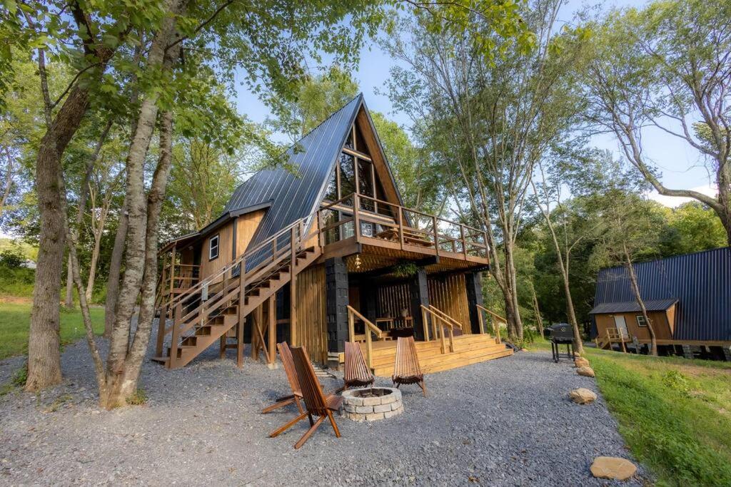 THORS CABIN! A-Frame w/ hot tub!