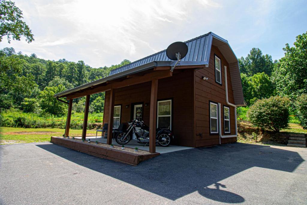 Mountain Haven Dragon's Nest Cabin