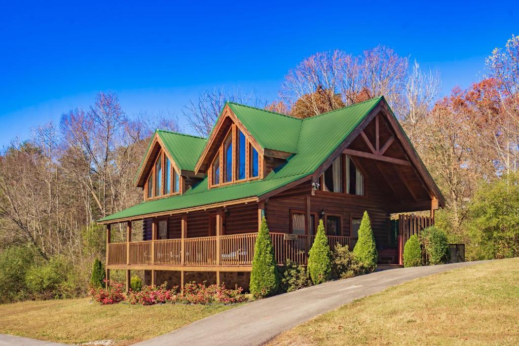 *Family friendly cabin near Dollywood!