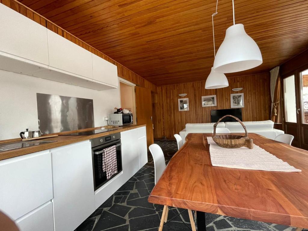 Lovely Apt Chalet Courchevel 1650