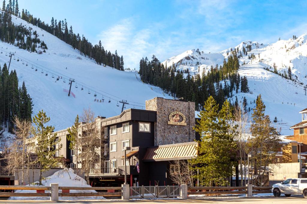 Red Wolf Lodge at Olympic Valley