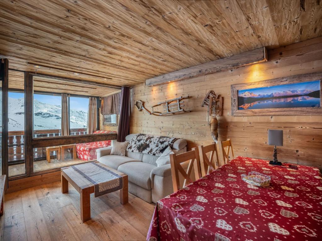 SUPERBE 2 P et CABINE , Plein sud, 8 COUCHAGES STYLE CHALET