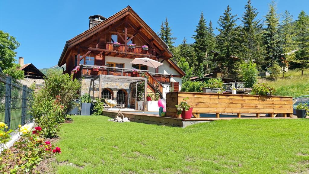 Chalet SERRE CAMBEOU Piscine&spa