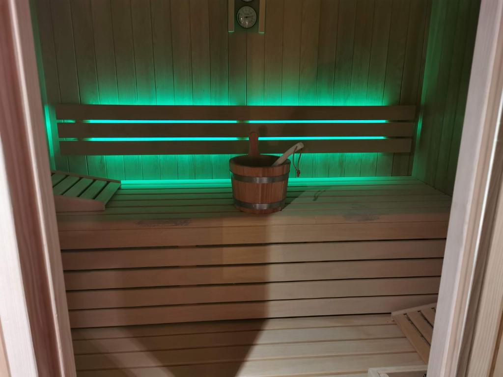 Nouveau Chalet M.META 12 pers sauna,jacuzzi,billard