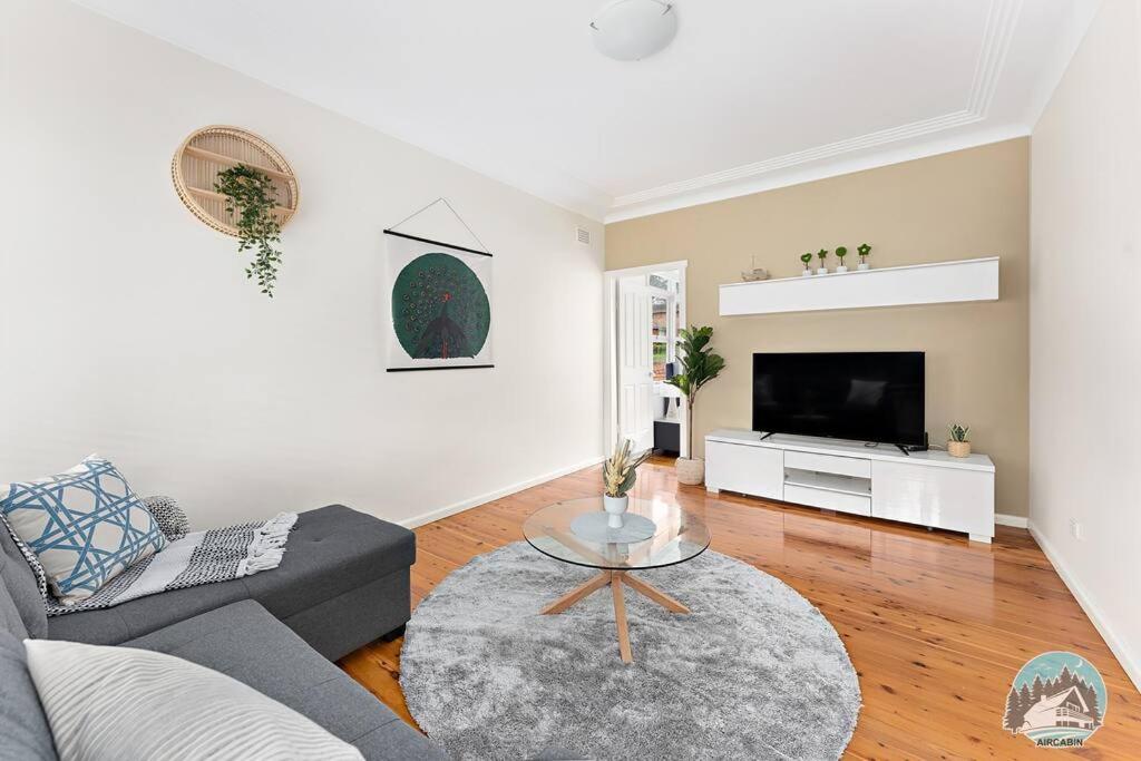 Aircabin - North Ryde - Sydney - 4 Beds House