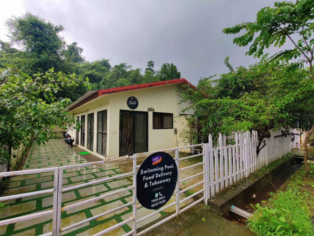 JenJon Karjat Resort - One BHK Premium Chalet with optional SWIMMING POOL