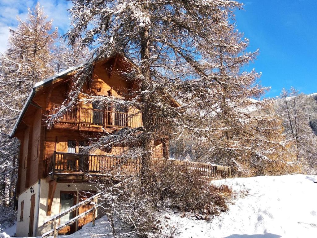 ChaletauxOrres au pied des pistes et skis aux pieds