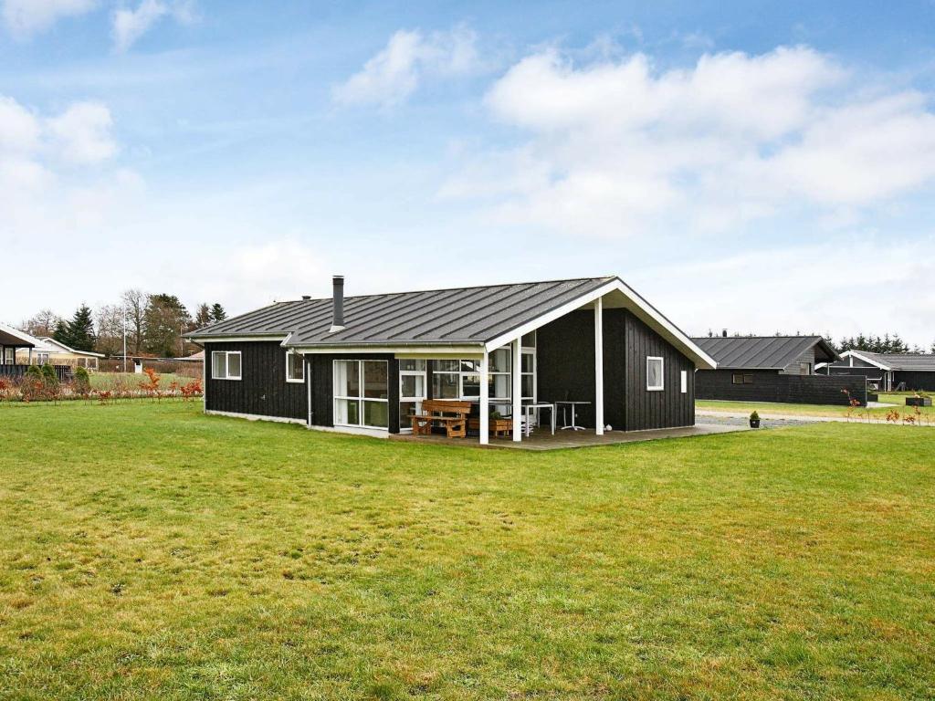 6 person holiday home in Hadsund